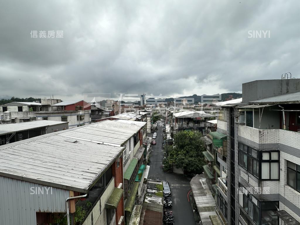 七堵車站美妝４房好住家房屋室內格局與周邊環境
