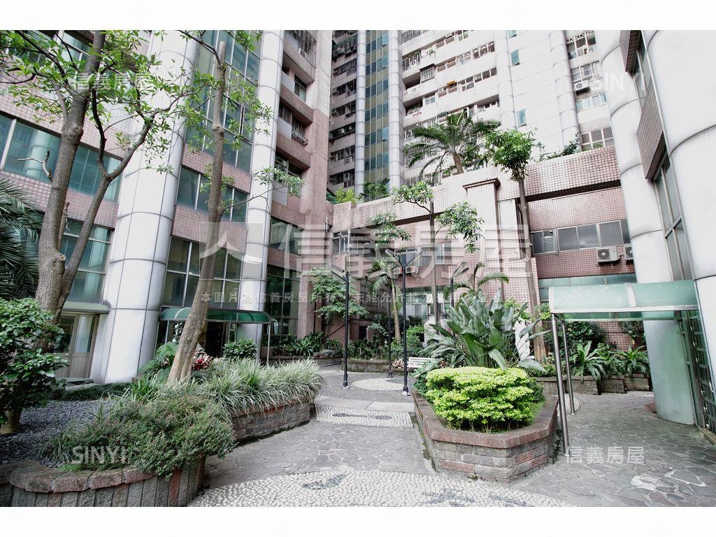 稀有低總價３房電梯房屋室內格局與周邊環境