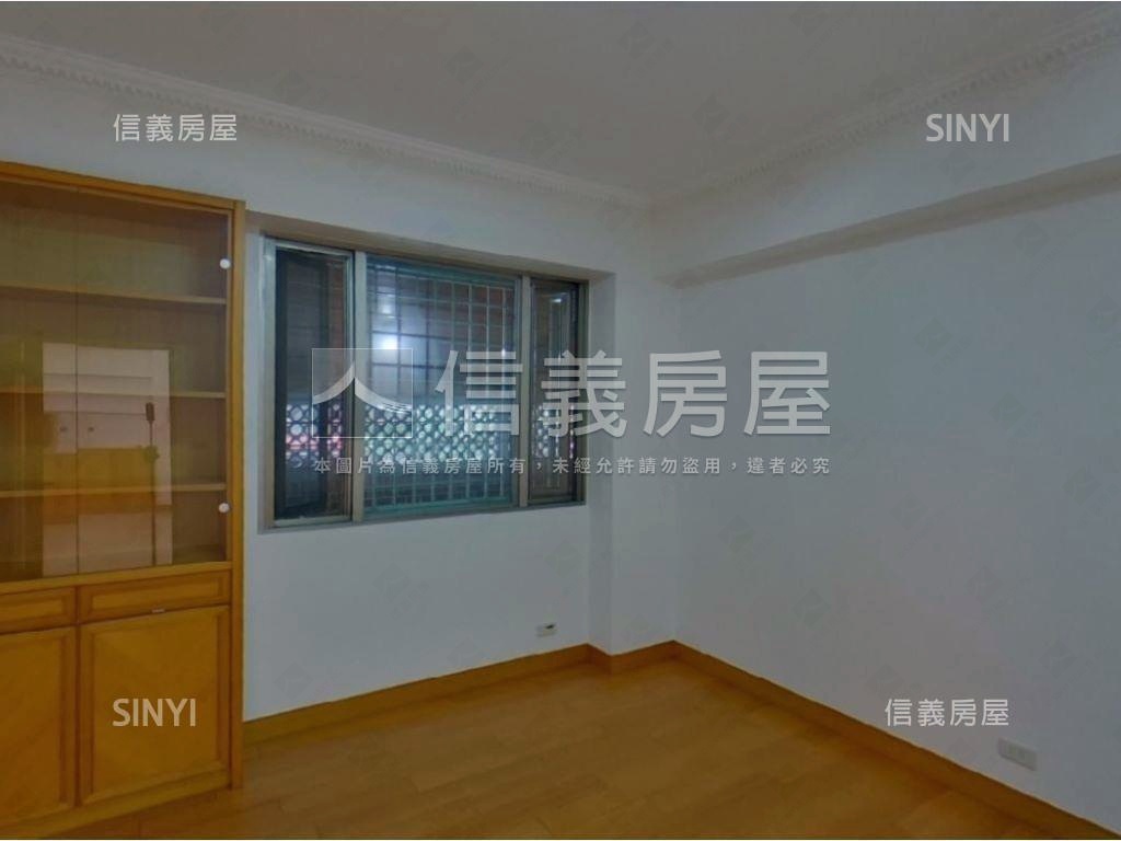 中安街診所庭園一樓房屋室內格局與周邊環境