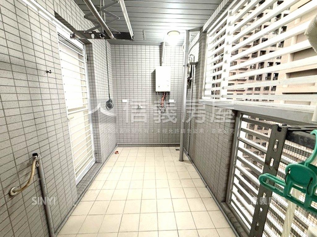 新板特區新都廳景觀美屋房屋室內格局與周邊環境