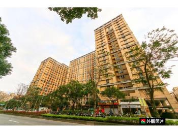 真愛＊皇翔四季美四房車位