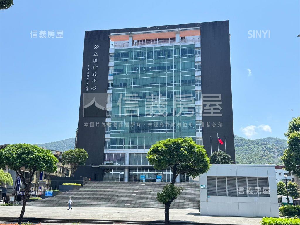 近行政中心新興美寓房屋室內格局與周邊環境
