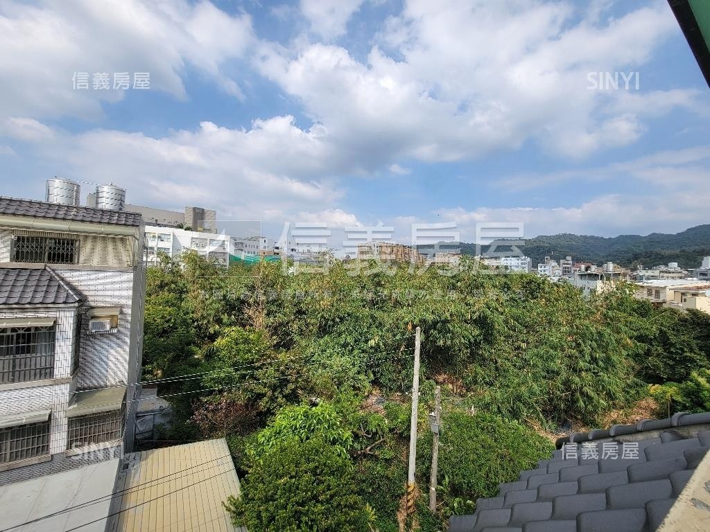 約十二米大面寬✦震後別墅房屋室內格局與周邊環境