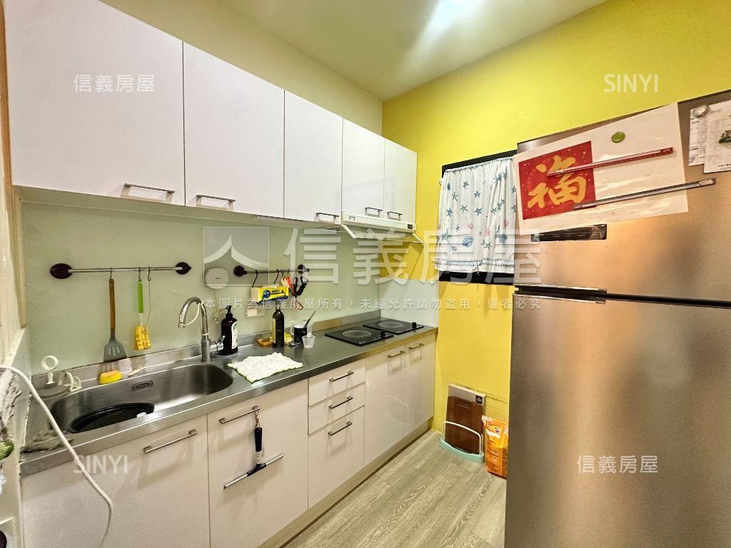 非投資客漂亮裝潢美公寓房屋室內格局與周邊環境