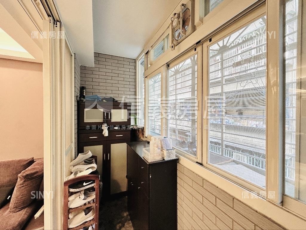 重陽國小裝潢美屋房屋室內格局與周邊環境
