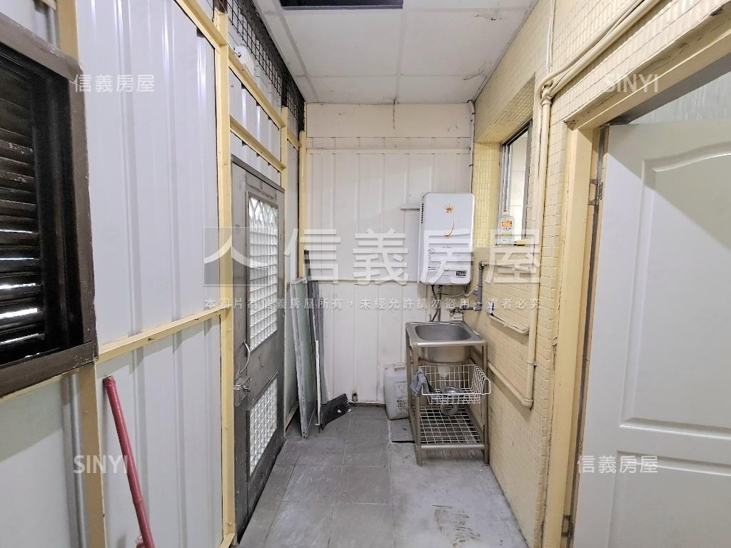 近東興市場中國醫商圈店面房屋室內格局與周邊環境
