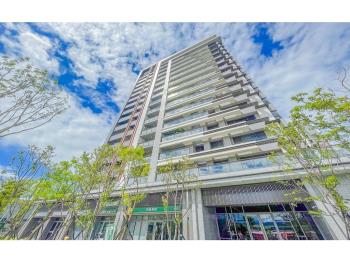 專任機捷稀有大面寬金店面