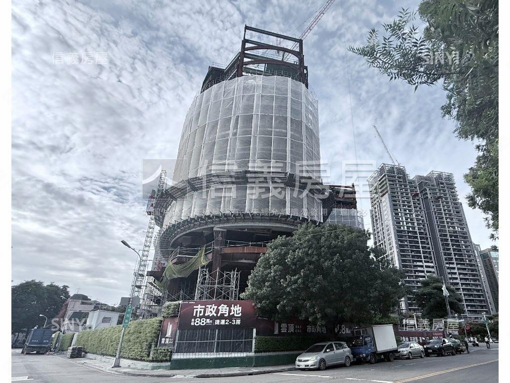 稀有雲頂高樓兩房雙衛平車房屋室內格局與周邊環境