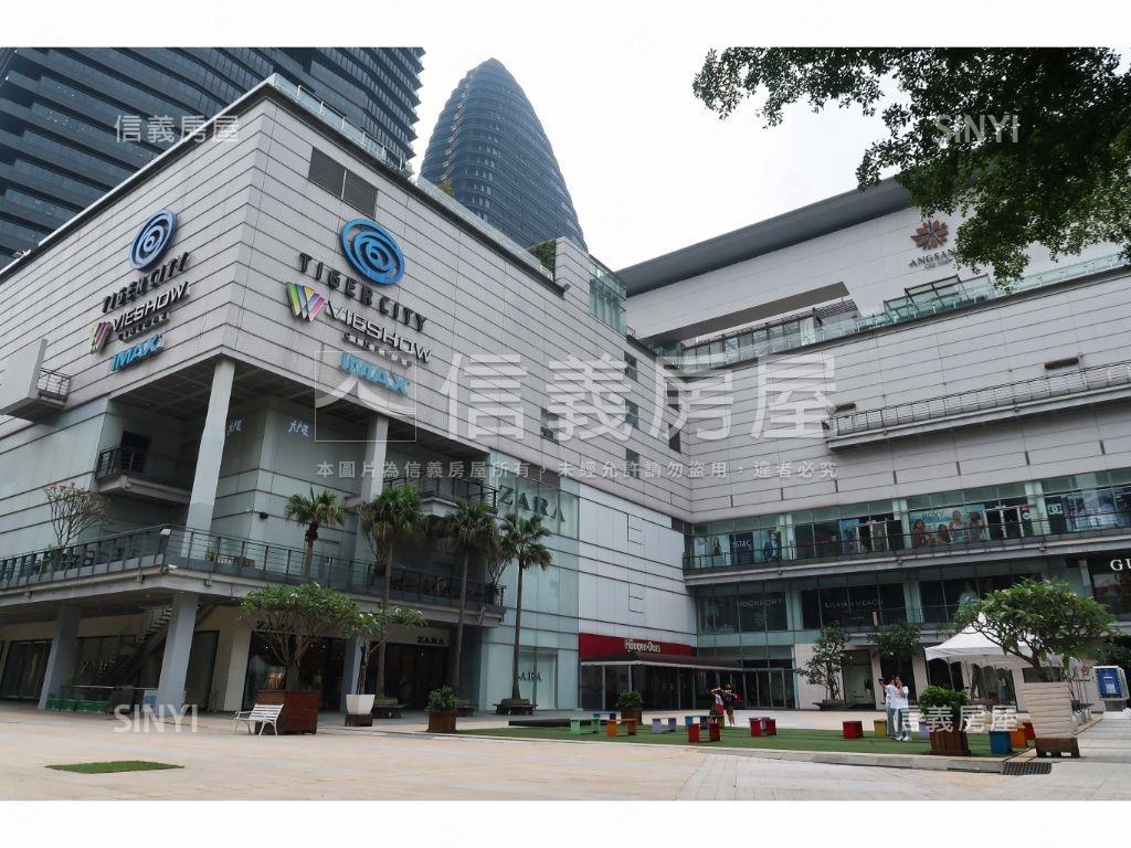 稀有雲頂高樓兩房雙衛平車房屋室內格局與周邊環境