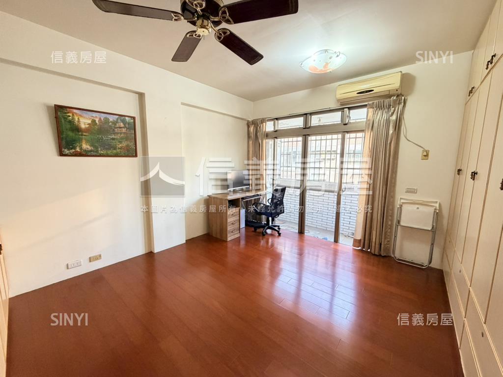 新光國中旁優質店住房屋室內格局與周邊環境