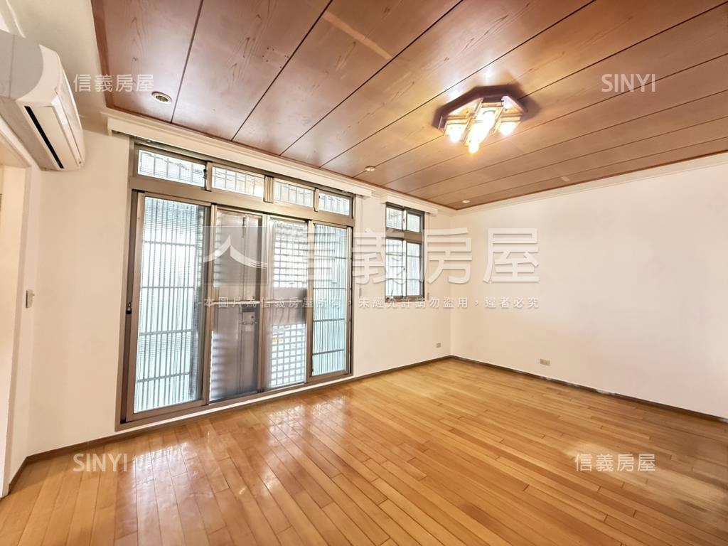 捷運景觀大空間好停車房屋室內格局與周邊環境