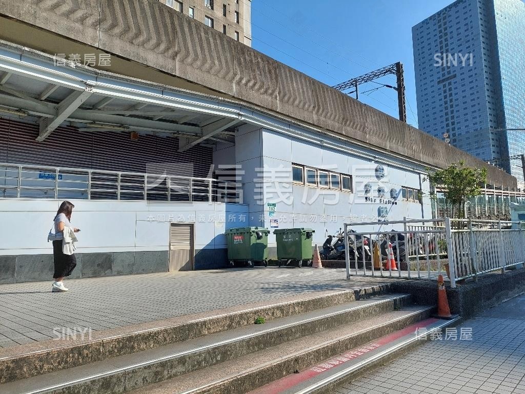 汐科黃金大店面房屋室內格局與周邊環境