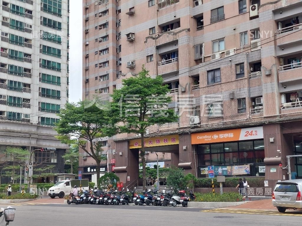 汐科黃金大店面房屋室內格局與周邊環境
