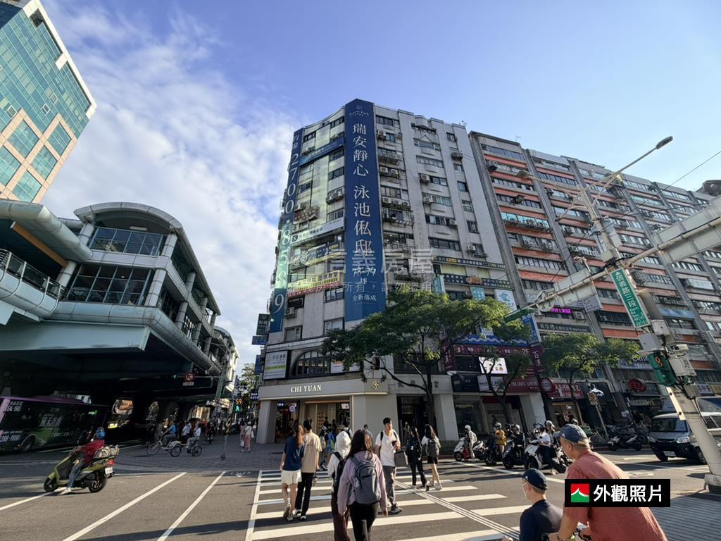 就在大安站★看學校朝南房屋室內格局與周邊環境