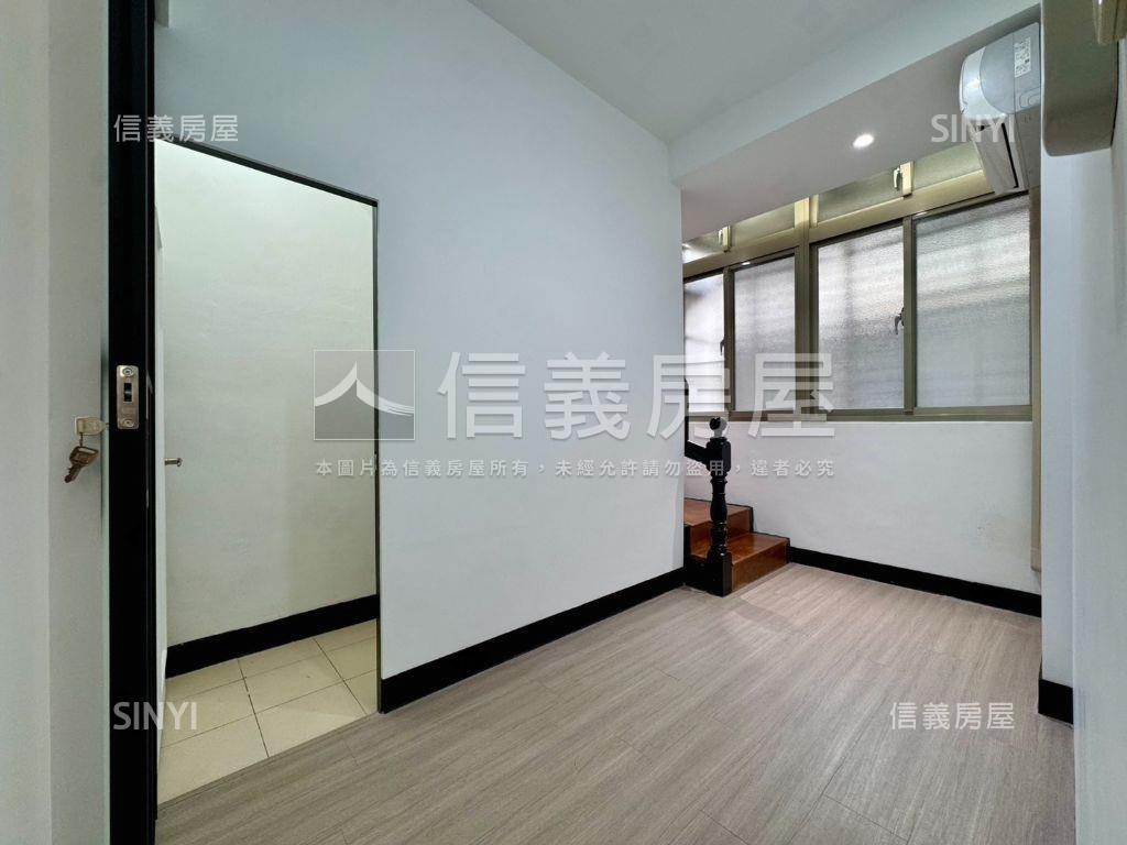 【推】民族五樓精裝大空間房屋室內格局與周邊環境