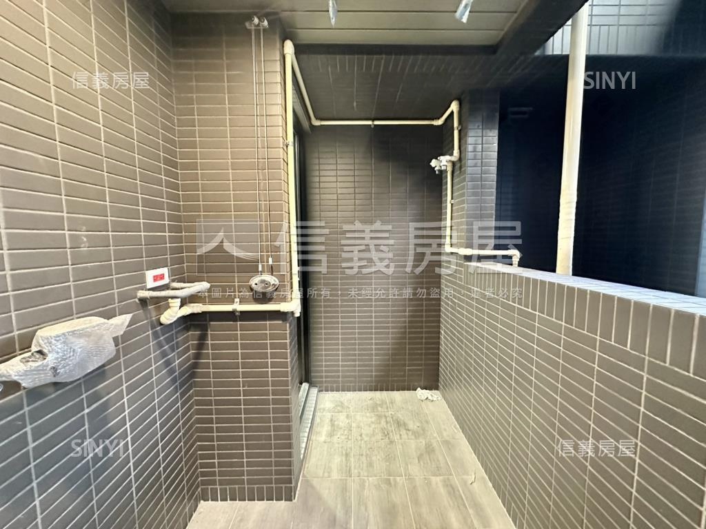 ★鑫建築花園景觀三房車位房屋室內格局與周邊環境