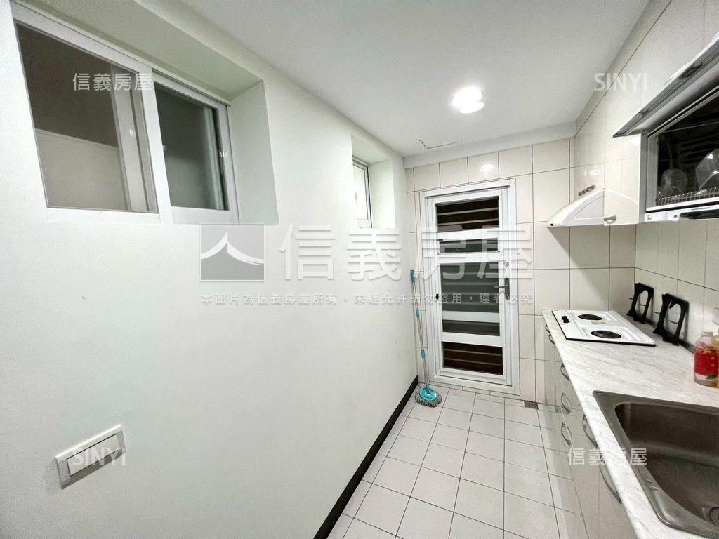 內湖公寓１樓精緻裝潢３房房屋室內格局與周邊環境