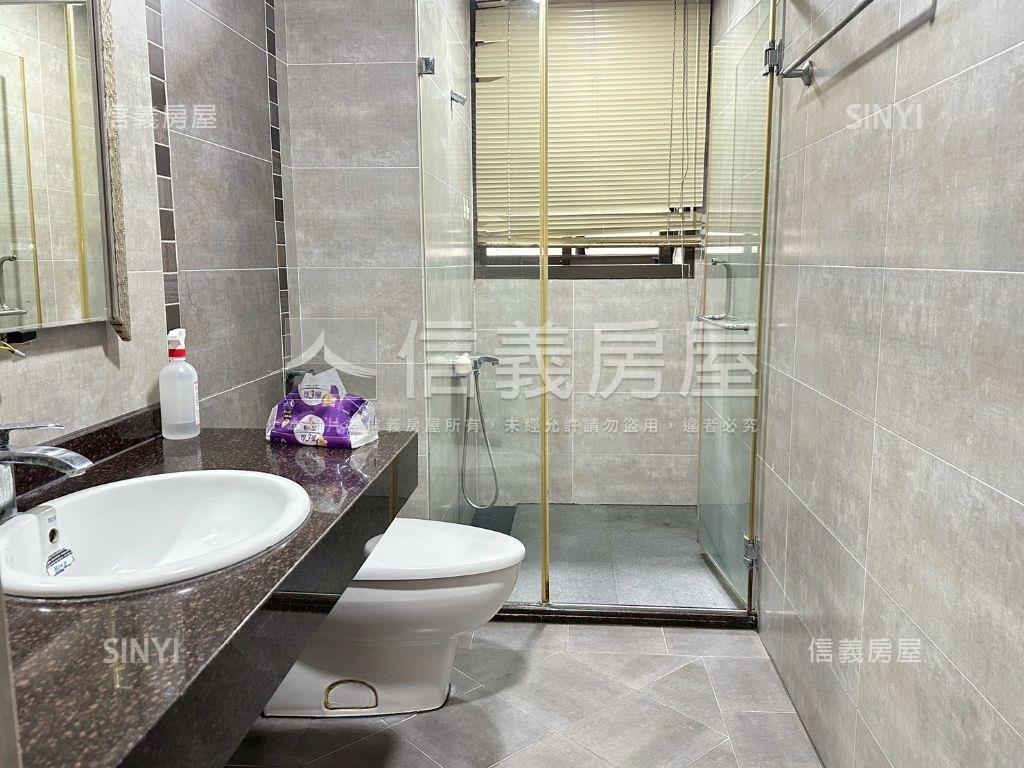 獨家高醫商圈富春四房平車房屋室內格局與周邊環境