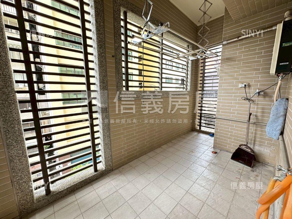 獨家高醫商圈富春四房平車房屋室內格局與周邊環境