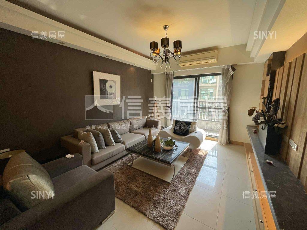 名發新境精美三房平車房屋室內格局與周邊環境