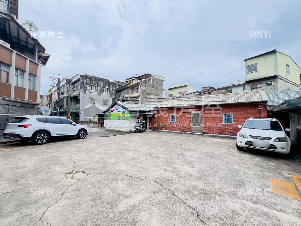 地段好！近萬壽路二段土地房屋室內格局與周邊環境
