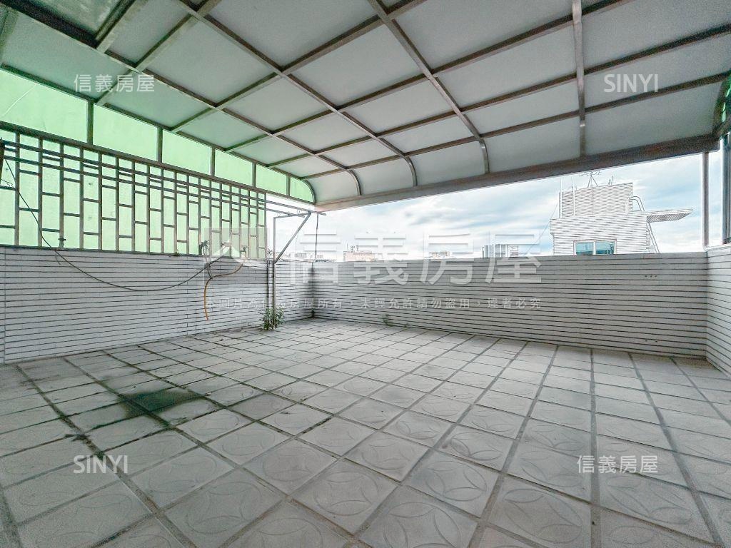 難得釋出屋況佳安平好透天房屋室內格局與周邊環境