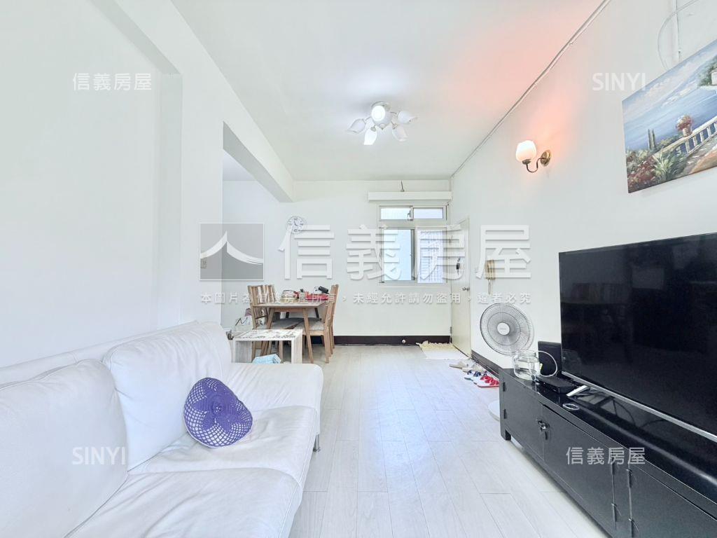 秀山三面採光美寓房屋室內格局與周邊環境