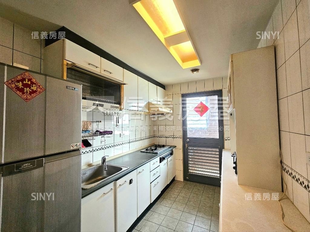 太子蘭坊高樓層四房雙平車房屋室內格局與周邊環境