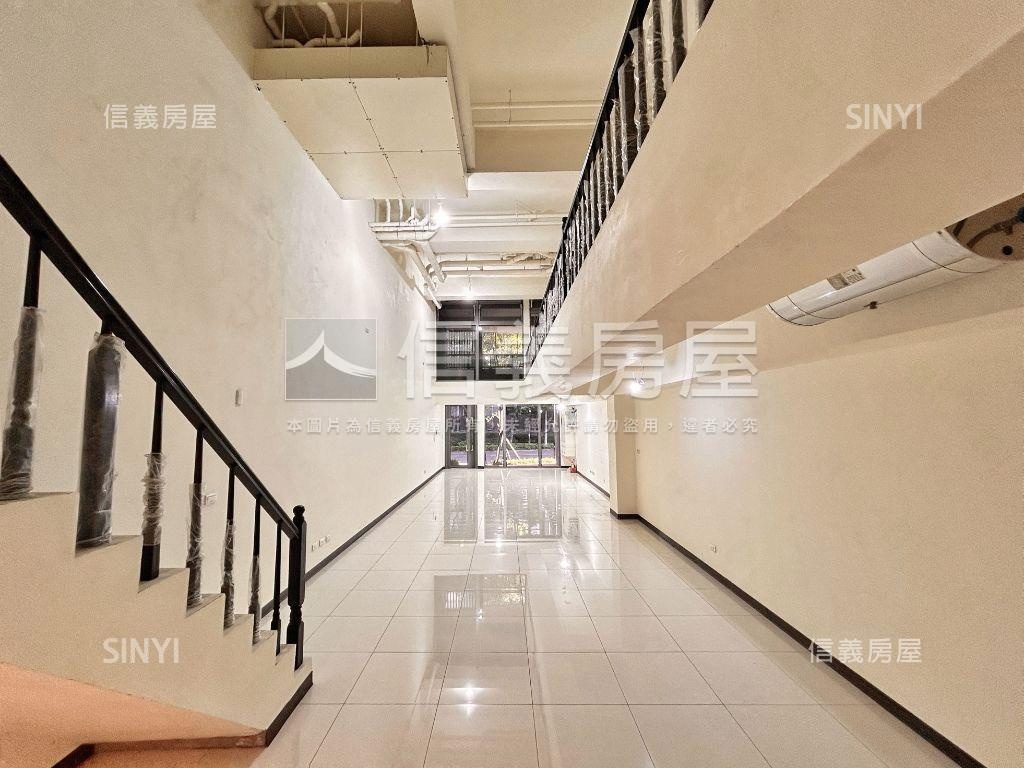 近捷運Ａ９翫美店面Ｓ２房屋室內格局與周邊環境