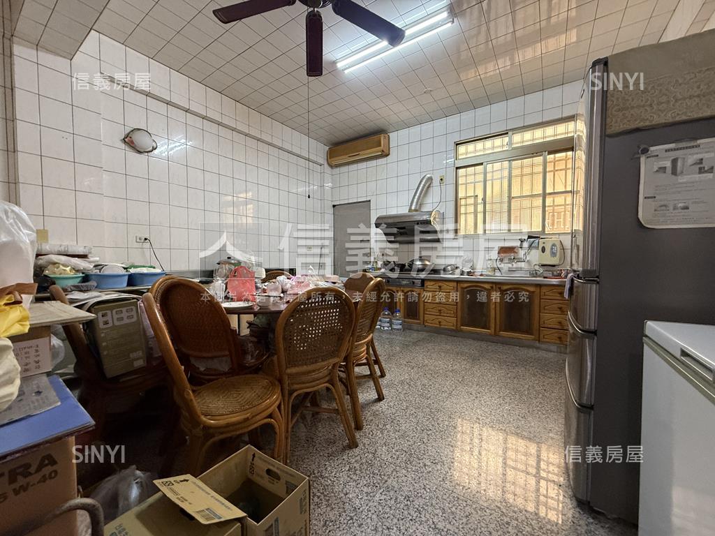 稀有釋出府平路金店住房屋室內格局與周邊環境