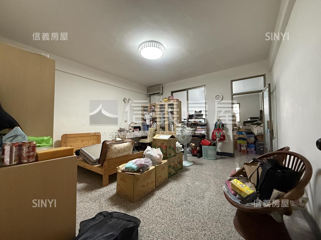 稀有釋出府平路金店住房屋室內格局與周邊環境