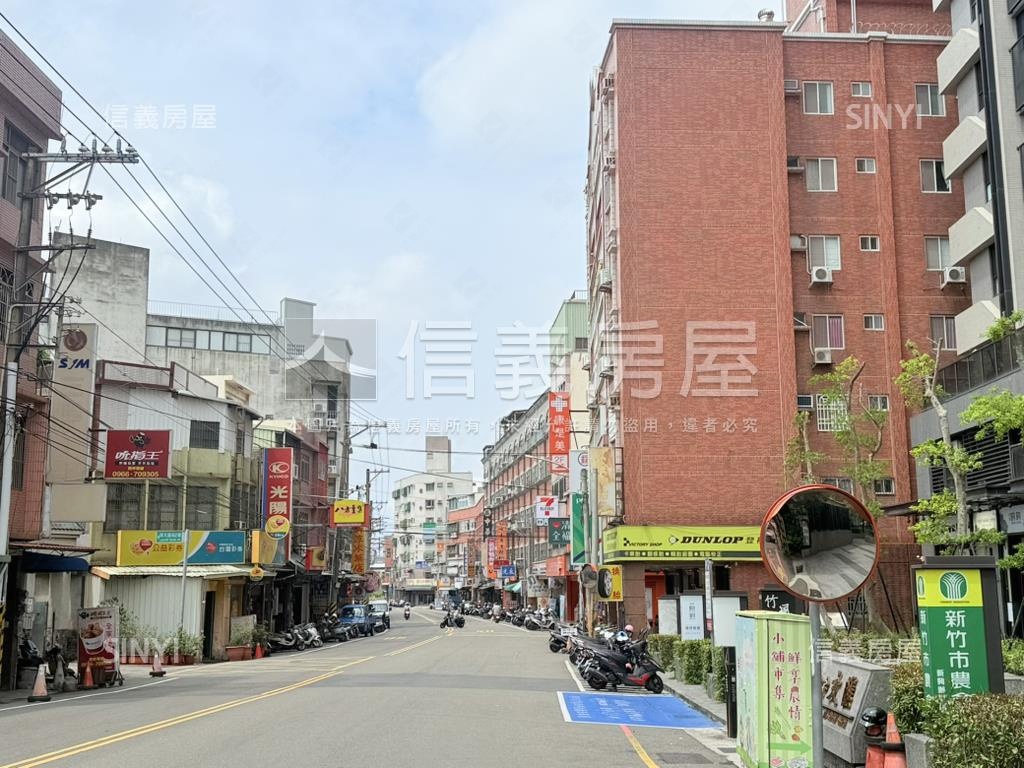 南大金都黃金店面房屋室內格局與周邊環境