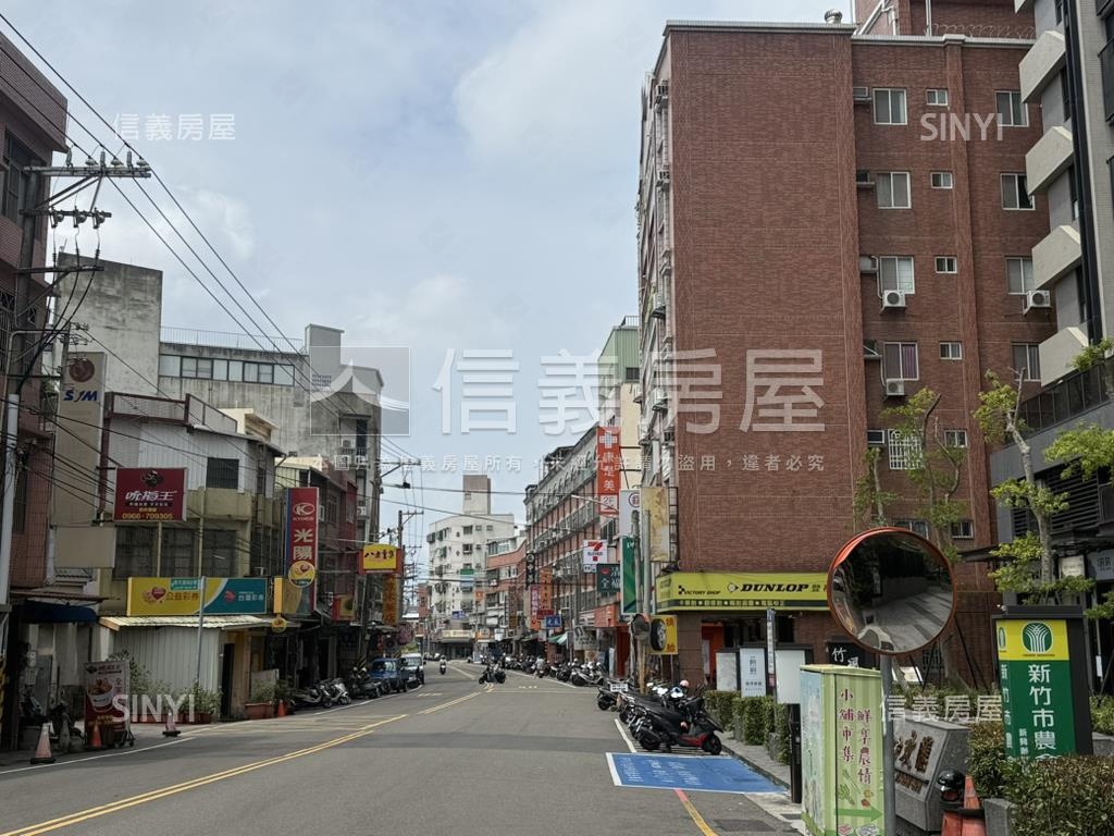 南大金都黃金店面房屋室內格局與周邊環境