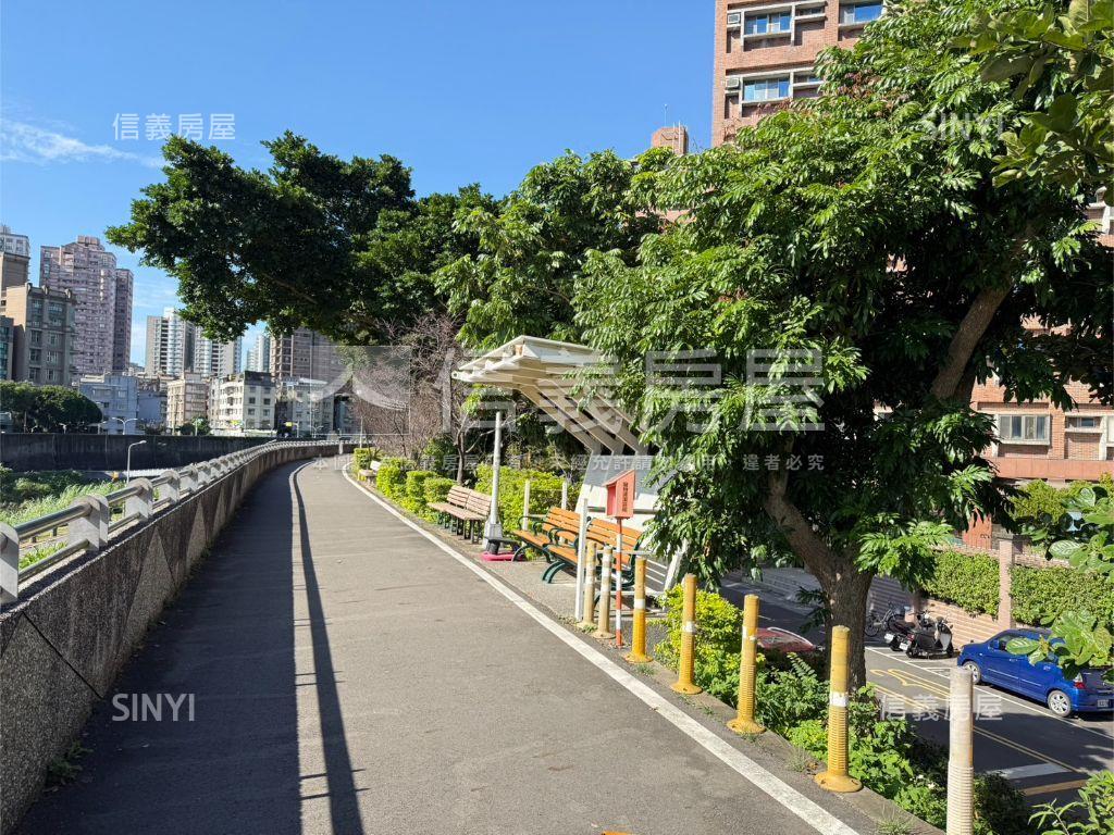 文山河岸電梯兩房房屋室內格局與周邊環境