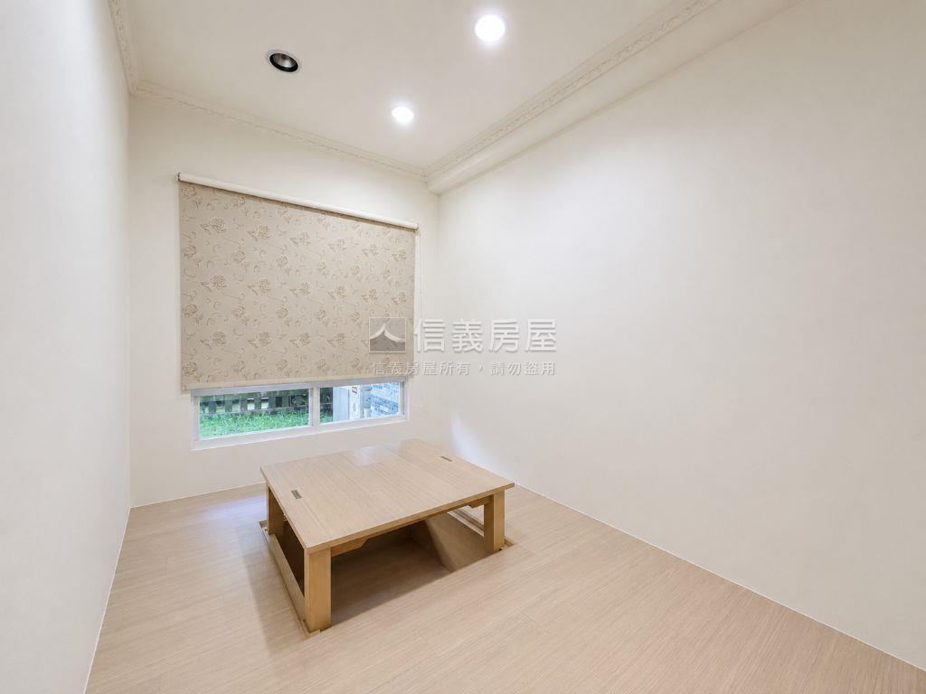 台北灣萬坪基地退休透天宅房屋室內格局與周邊環境