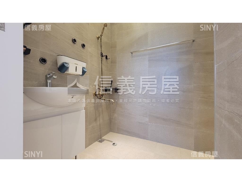 近未來捷運總圖大清卓越房屋室內格局與周邊環境