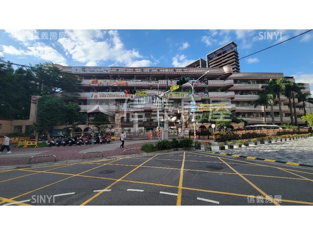近未來捷運總圖大清卓越房屋室內格局與周邊環境