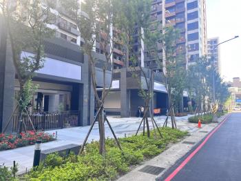 新興高中纖未來面寬店面