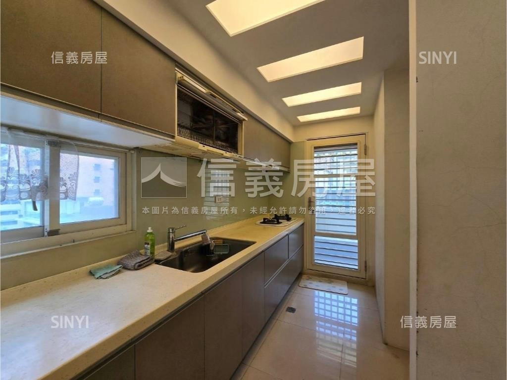 科技捷運稀有三房美廈房屋室內格局與周邊環境