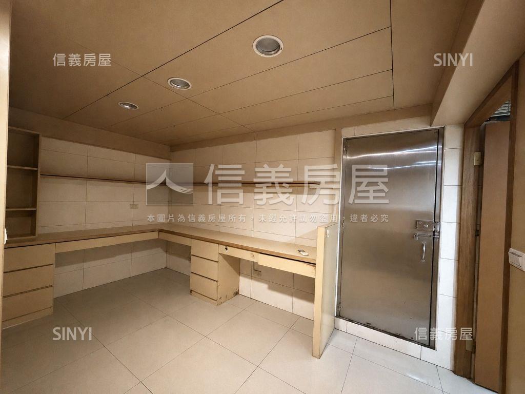 大同南路靜巷一樓房屋室內格局與周邊環境