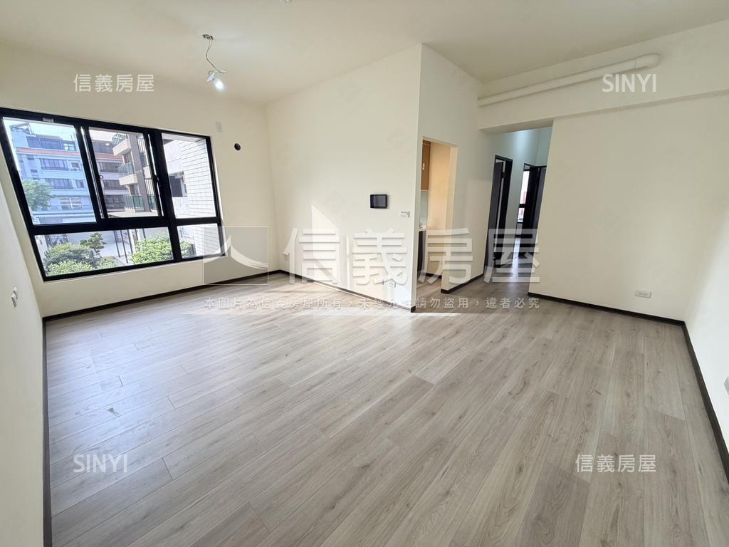 蓮潭國小正對面三房平車房屋室內格局與周邊環境