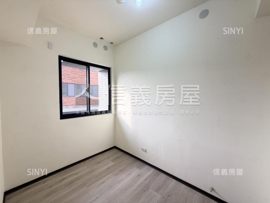 蓮潭國小正對面三房平車房屋室內格局與周邊環境