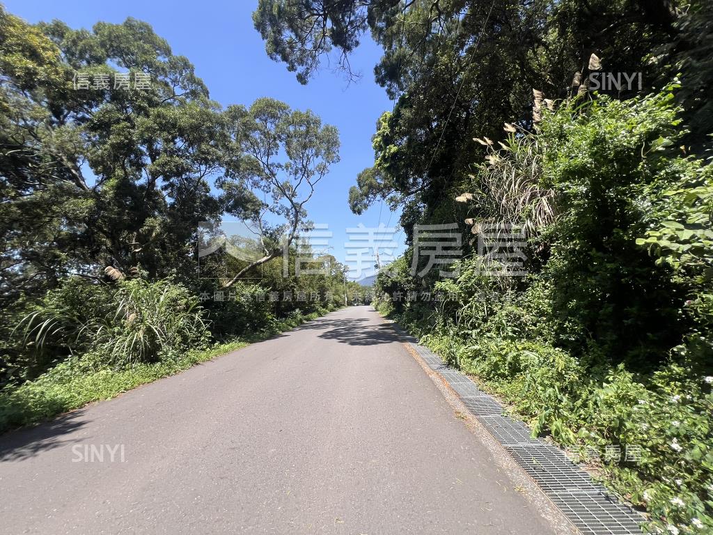 陽明山新安段土地房屋室內格局與周邊環境