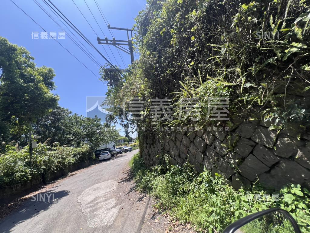 陽明山新安段土地房屋室內格局與周邊環境