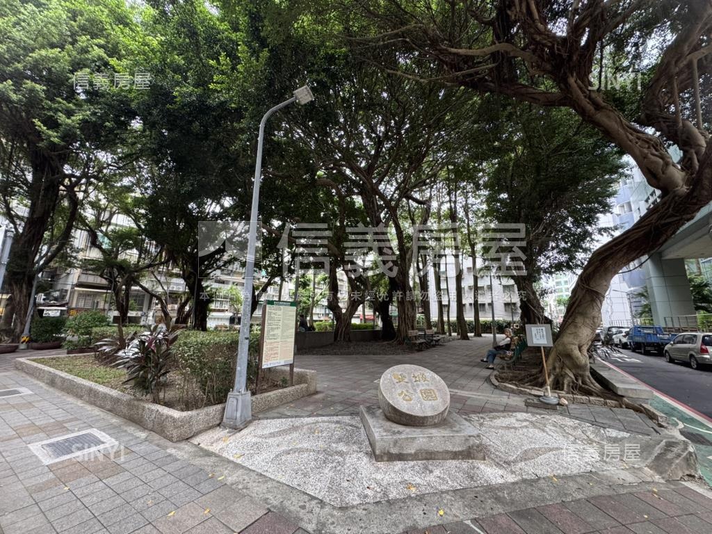 雙城晴光面公園電梯套房房屋室內格局與周邊環境