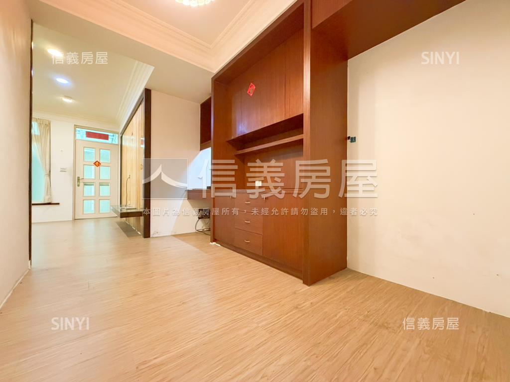 警光街稀有釋出方正一樓房屋室內格局與周邊環境