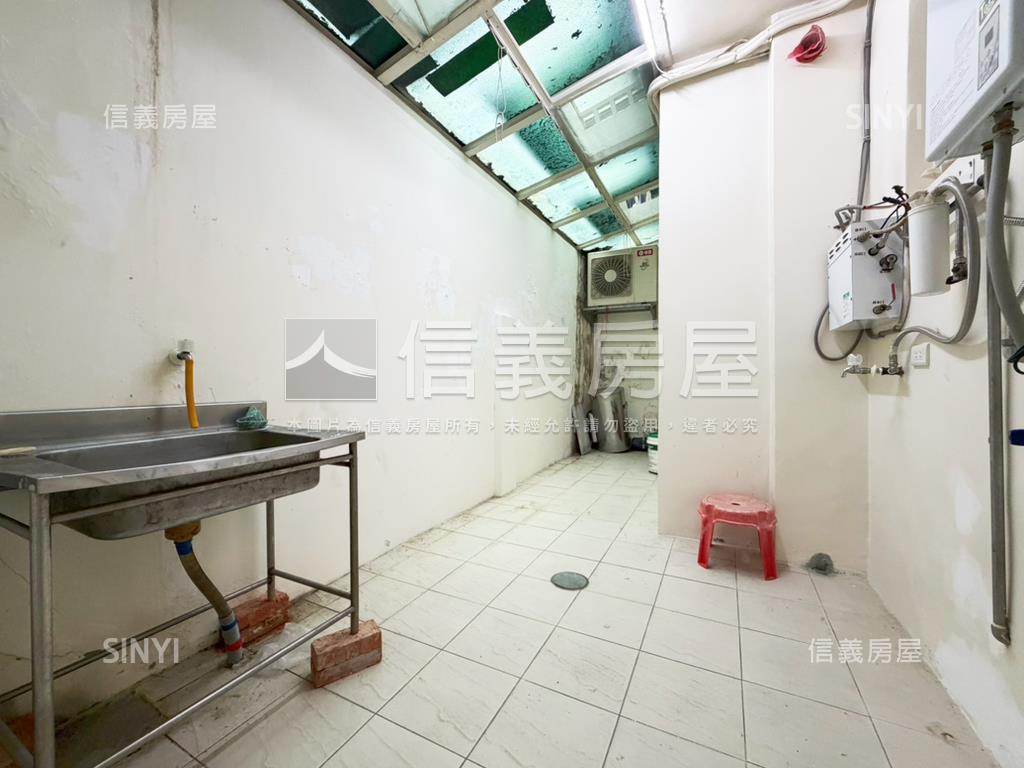 警光街稀有釋出方正一樓房屋室內格局與周邊環境