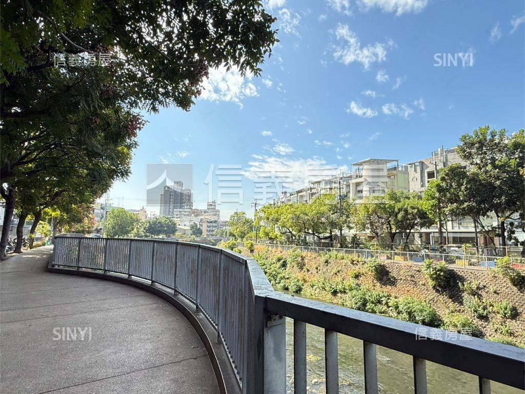 中山醫柳岸花明收租十套房屋室內格局與周邊環境