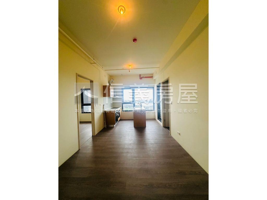 發財樓。超級視野兩房車位房屋室內格局與周邊環境