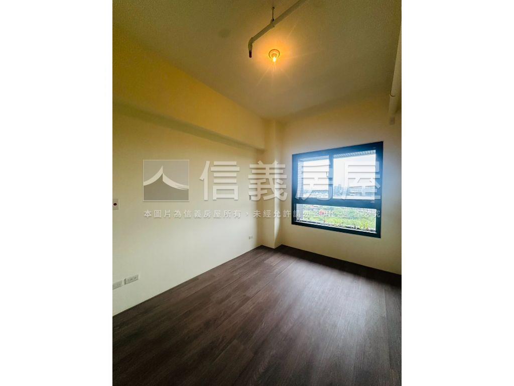 發財樓。超級視野兩房車位房屋室內格局與周邊環境